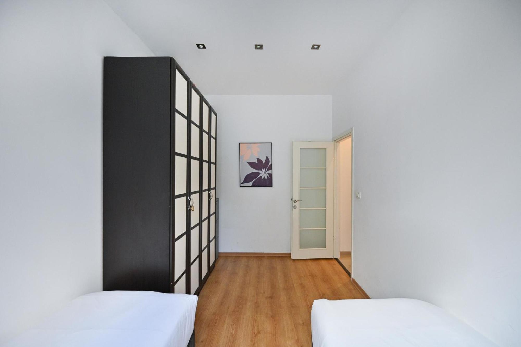 Nice 2Br Near Gordon Beach By Holyguest Tel Aviv Ngoại thất bức ảnh