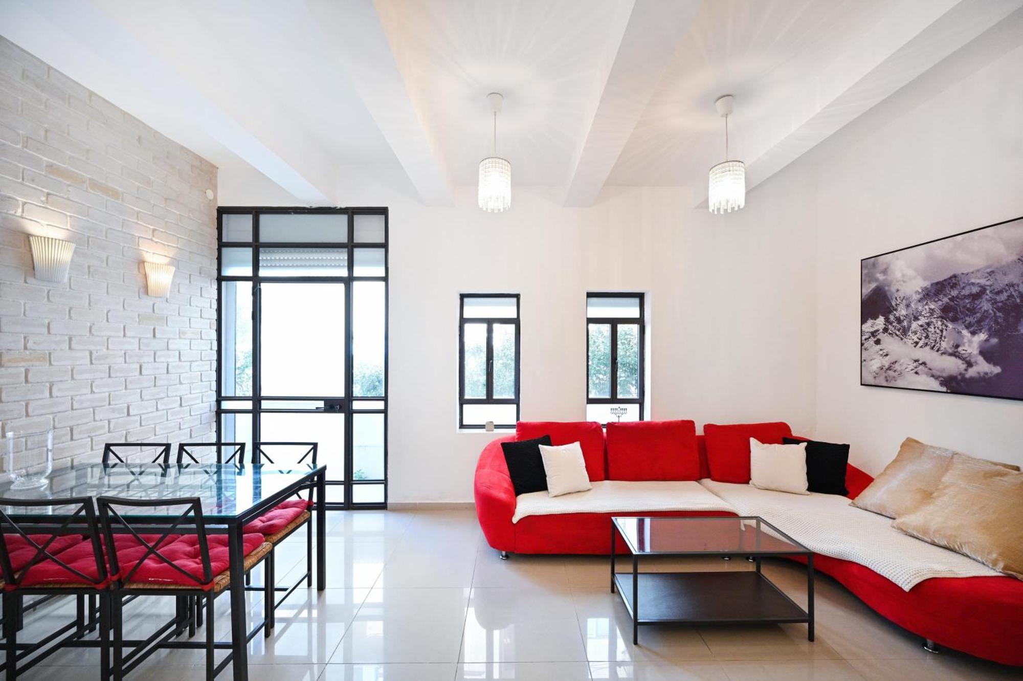 Nice 2Br Near Gordon Beach By Holyguest Tel Aviv Ngoại thất bức ảnh